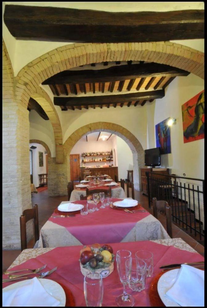 Agriturismo La Ginestrella Civitella D'Arna Eksteriør bilde