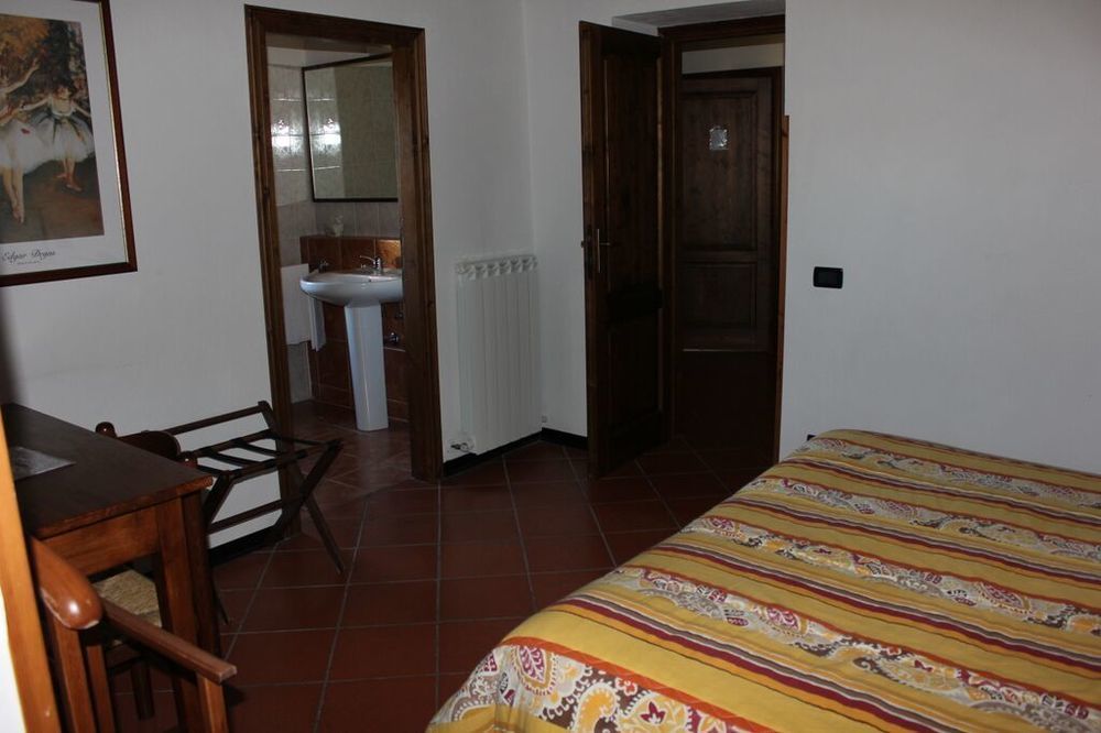 Agriturismo La Ginestrella Civitella D'Arna Eksteriør bilde