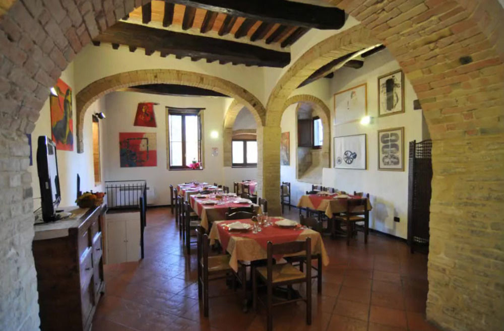 Agriturismo La Ginestrella Civitella D'Arna Eksteriør bilde